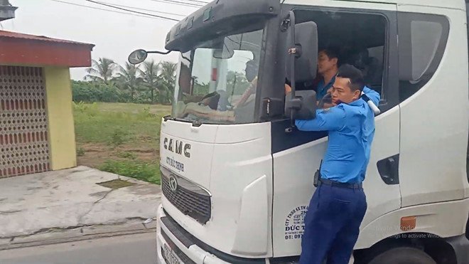 Keyword đầu tiên có dấu