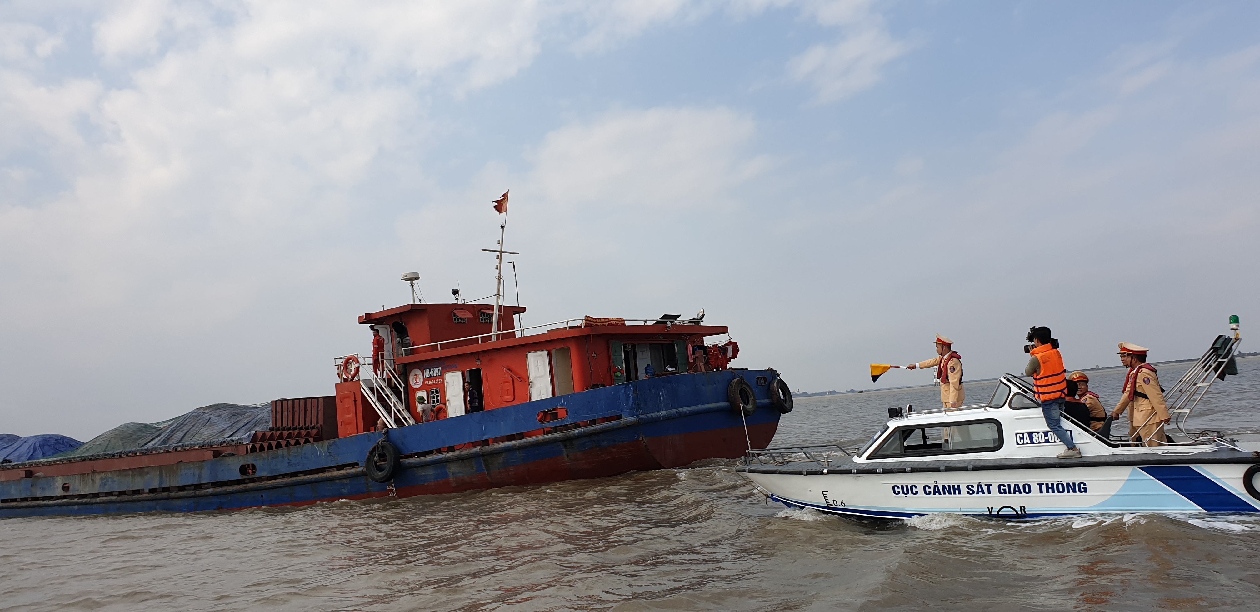 Keyword đầu tiên có dấu