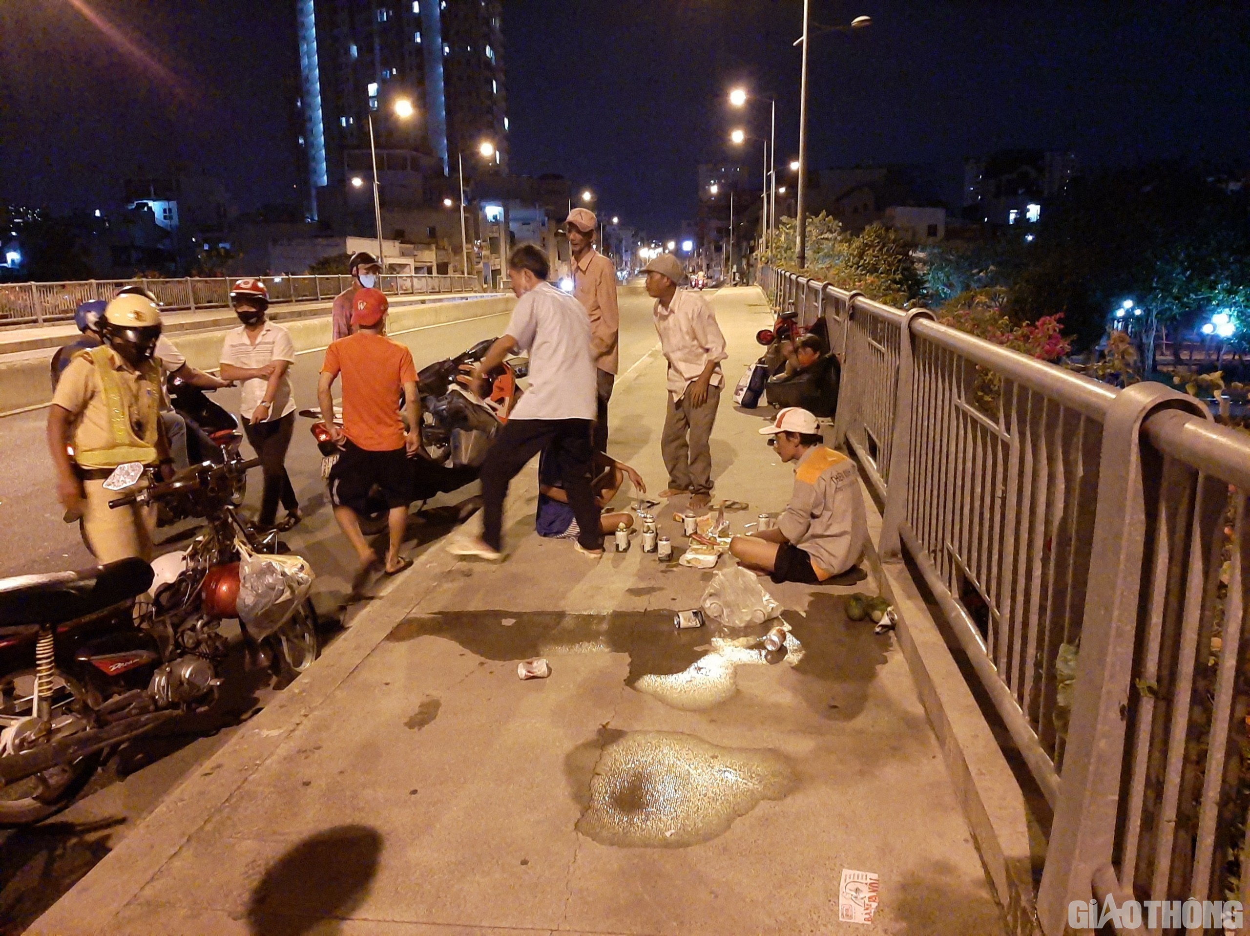 c7738d12f3a508fb51b4-1586663991-width2560height1916 Keyword đầu tiên có dấu